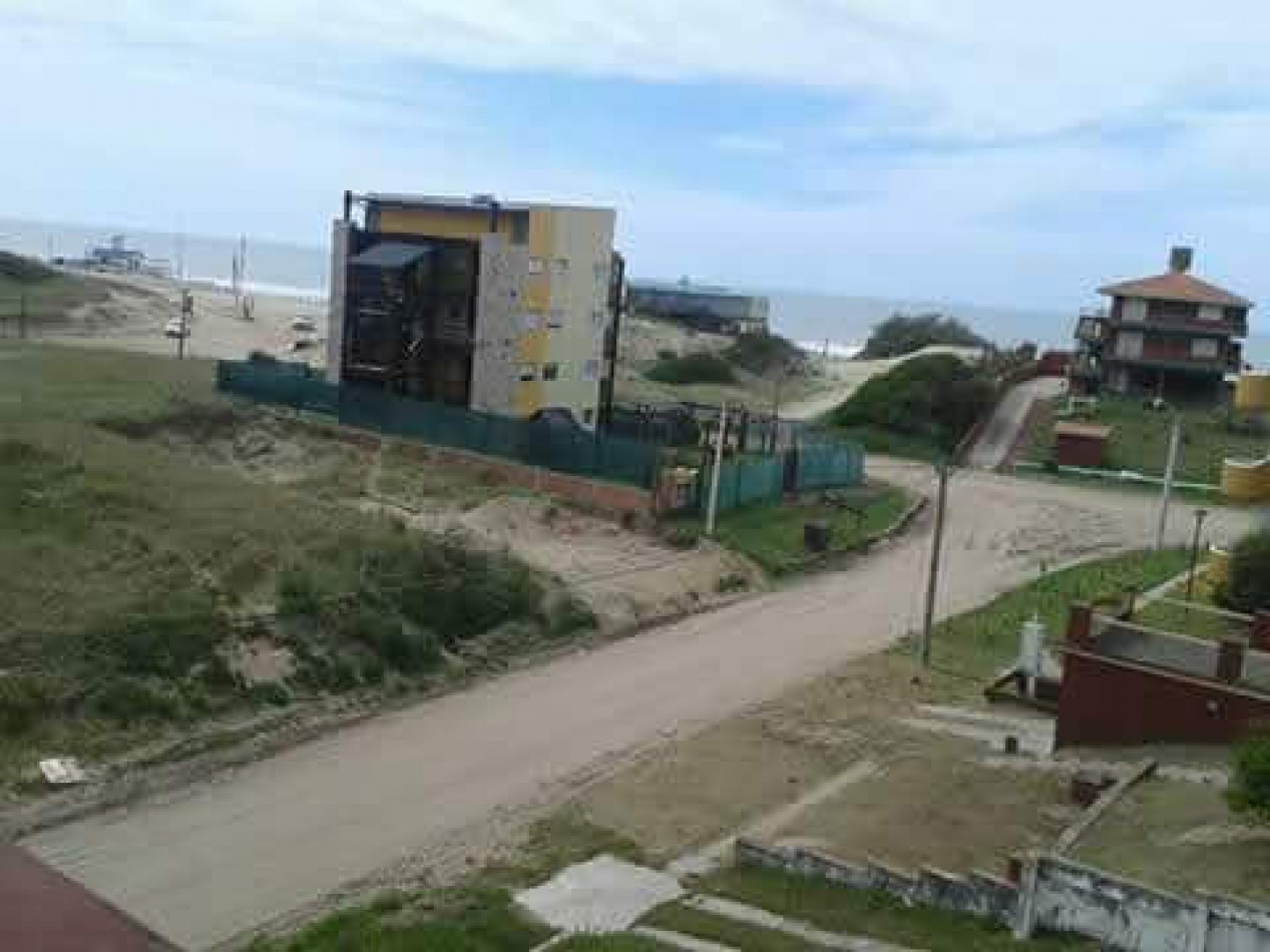DEPARTAMENTO EN VENTA CON VISTA AL MAR PARA 4 PERSONAS u.f 5