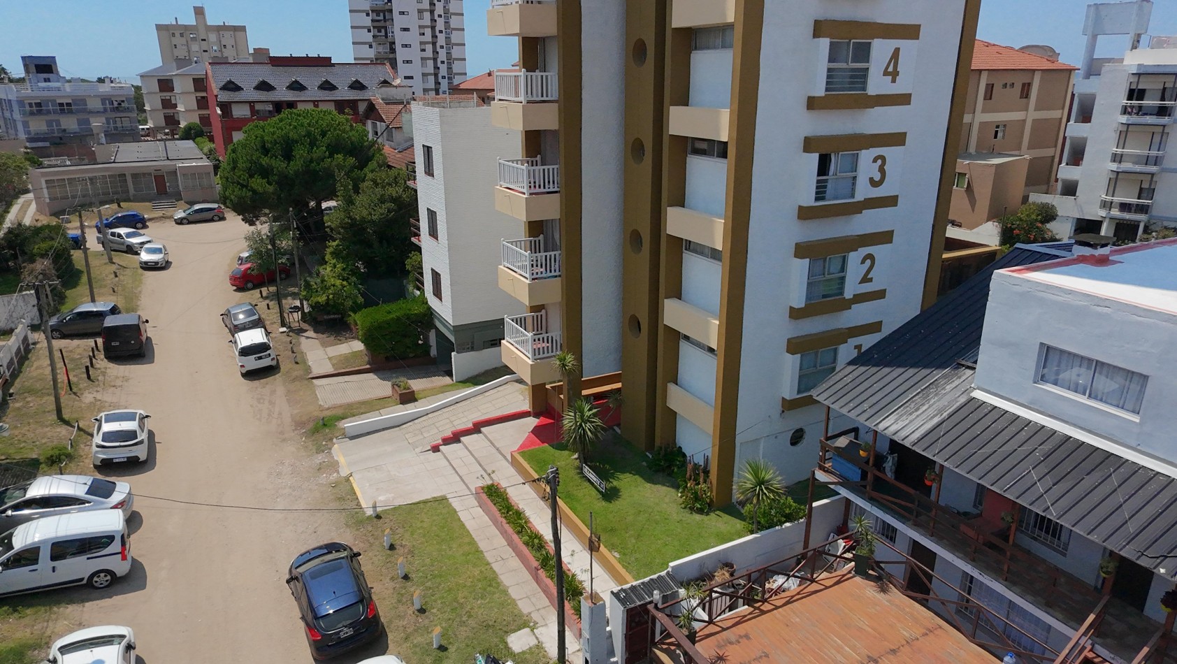 Exclusivo Departamento en Venta - 3° Piso Completo