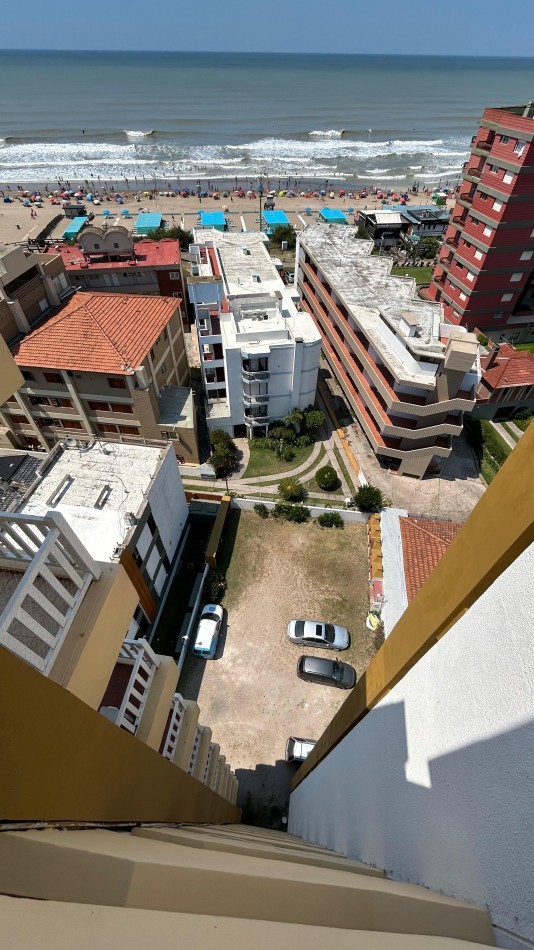 Exclusivo Departamento en Venta - 3° Piso Completo