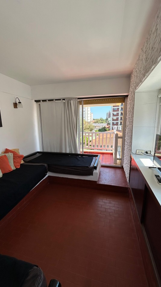 Exclusivo Departamento en Venta - 3° Piso Completo