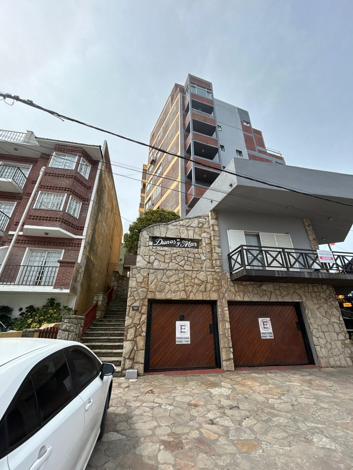 Departamento con Terraza y Vista al Mar en Paseo 104 y Costanera