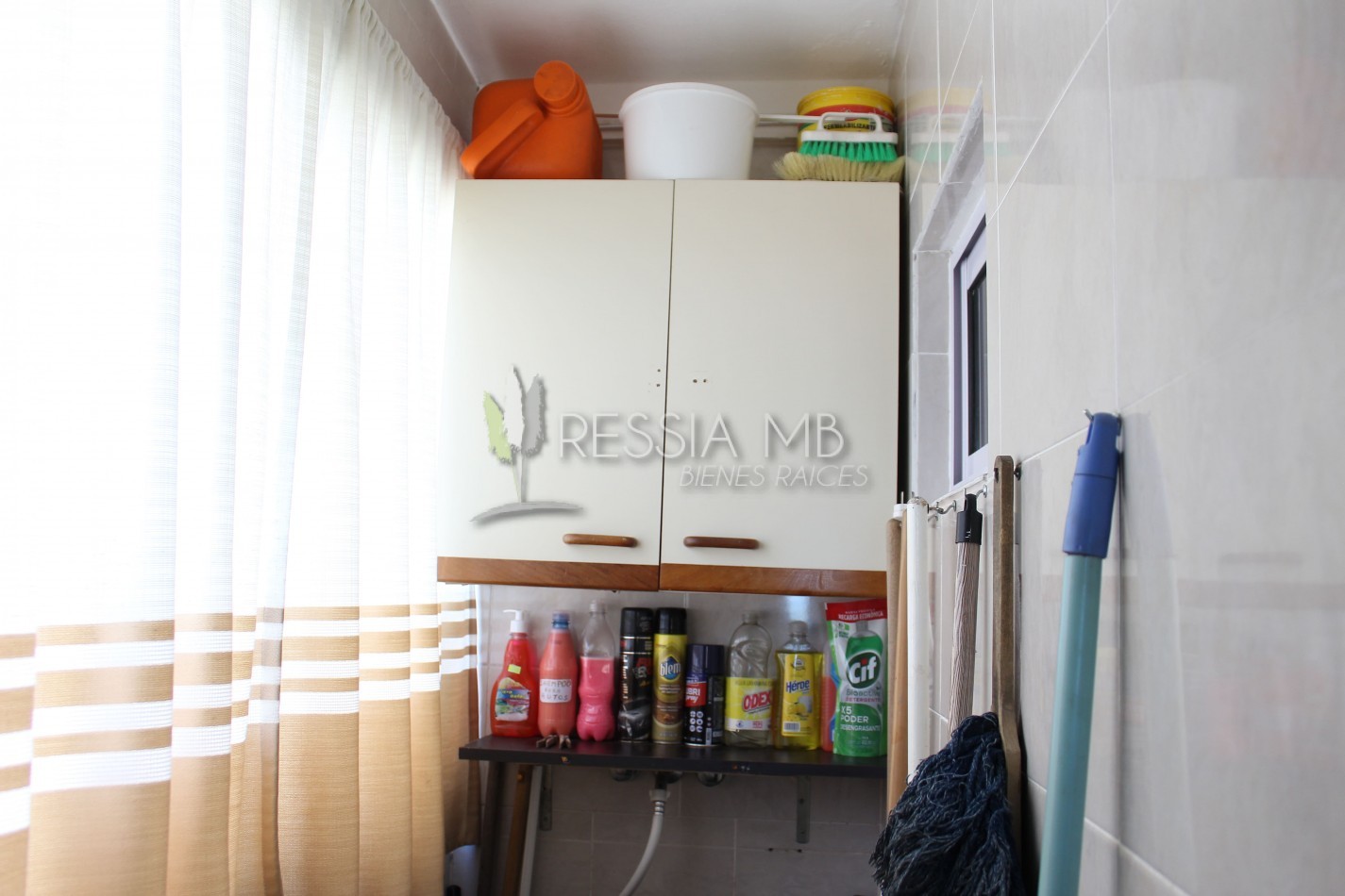 VENTA de dpto con vista al mar - Edif Okay - Av 1 entre 104 y 105 Villa Gesell