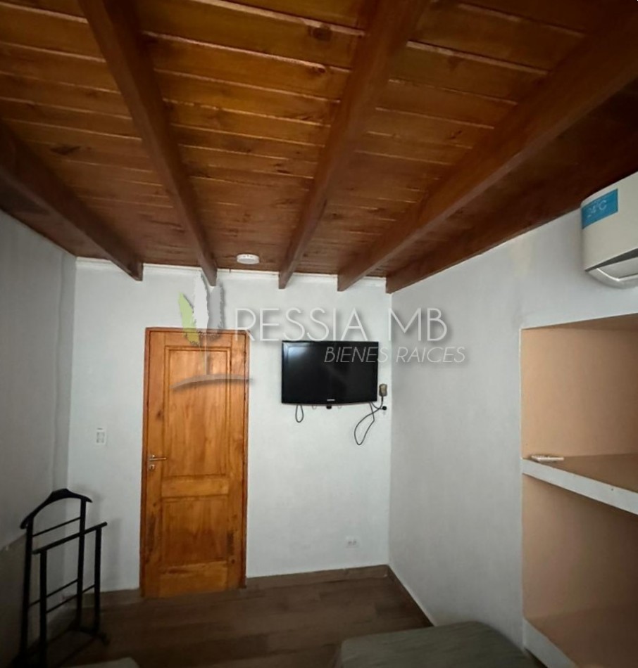 Funcional casa en venta sobre 3 lotes -  Calle 35 entre Viña del Mar y Punta del Indio - Mar Azul