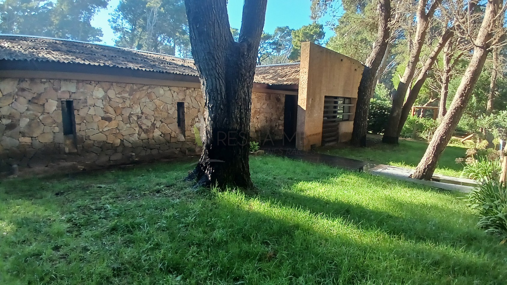 Casa con parque en Mar Azul con opcion a lote lindero