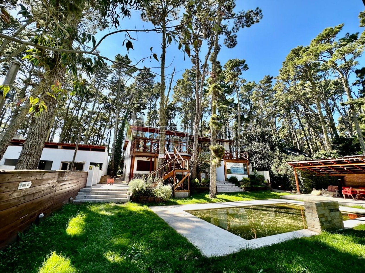 Funcional casa en venta sobre 3 lotes -  Calle 35 entre Viña del Mar y Punta del Indio - Mar Azul