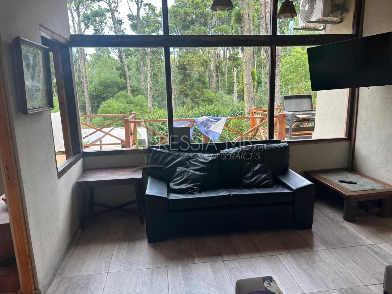 Funcional casa en venta sobre 3 lotes -  Calle 35 entre Viña del Mar y Punta del Indio - Mar Azul