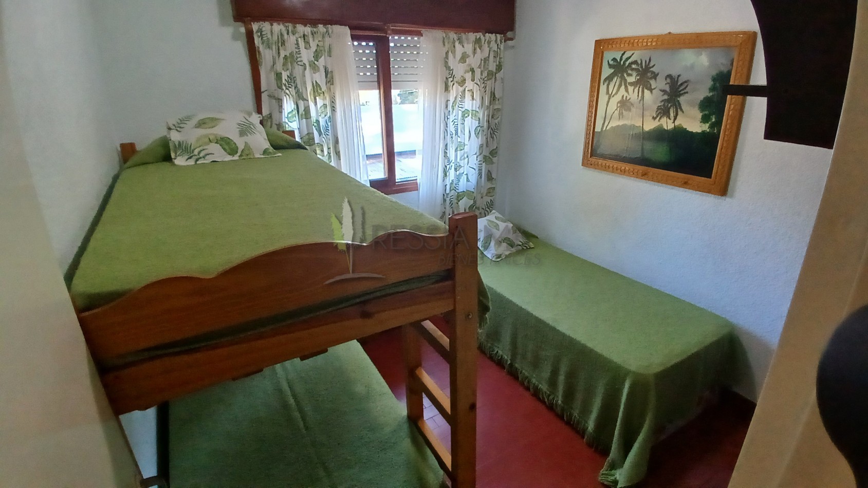 Departamento de 2 amb. en venta - Villa Gesell