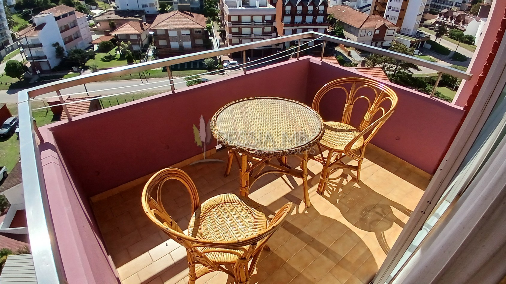 Dpto. en venta - 2amb. 6° piso - EDIFICIO PH II - Av. 1 entre Paseos 110 y 111 -  Villa Gesell 