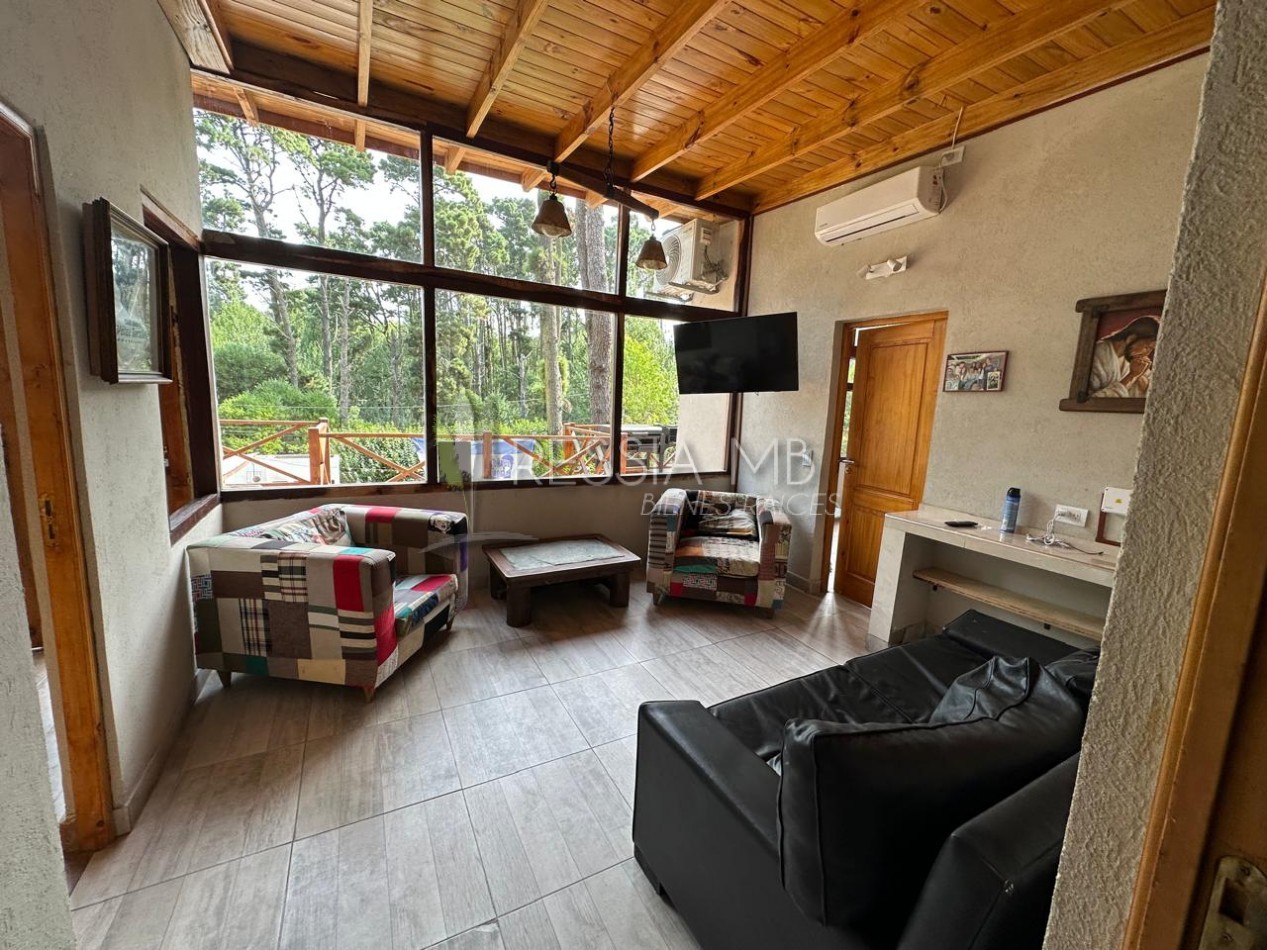 Funcional casa en venta sobre 3 lotes -  Calle 35 entre Viña del Mar y Punta del Indio - Mar Azul