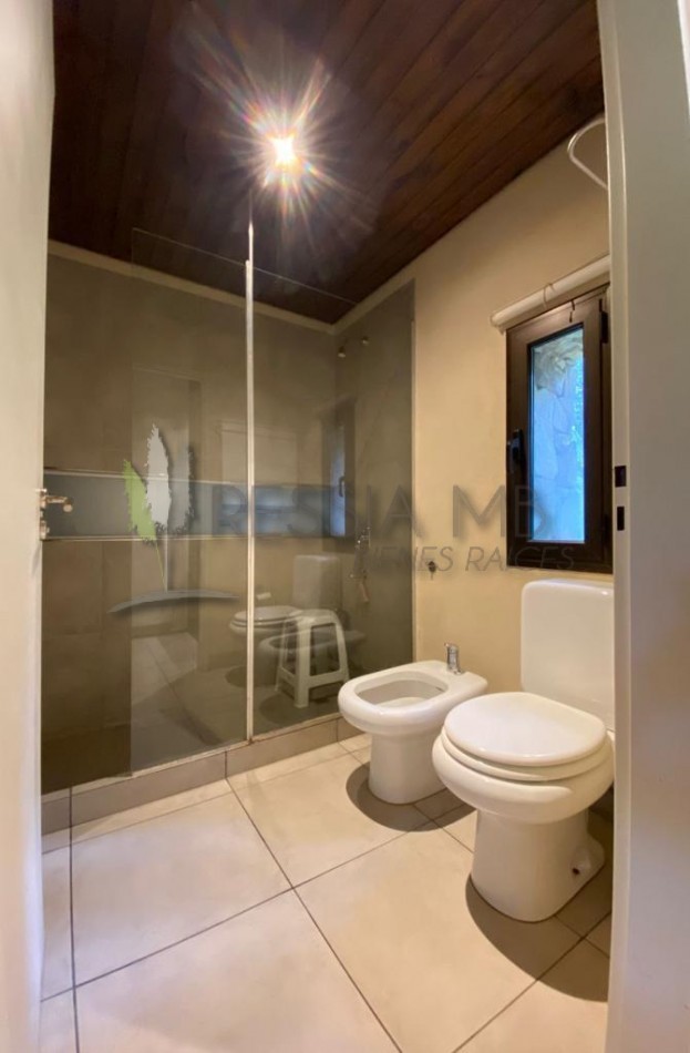 Casa con parque en Mar Azul con opcion a lote lindero