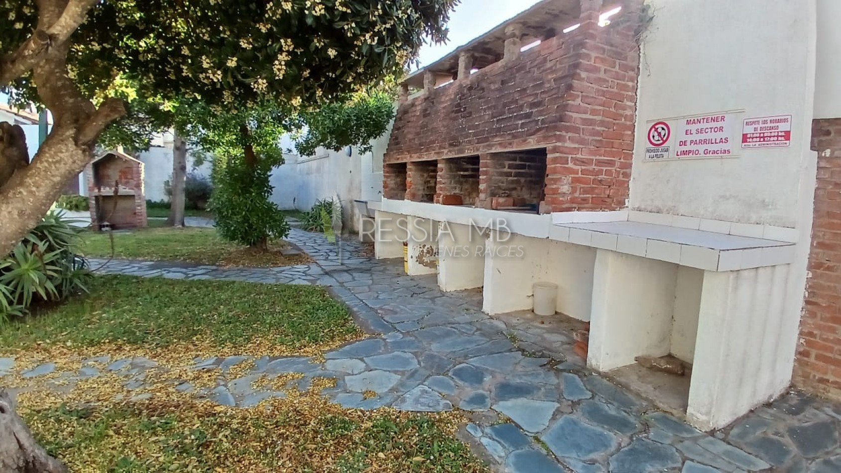Venta de Dpto al Sur de Villa Gesell Edificio Amelia 1 ambiente y medio
