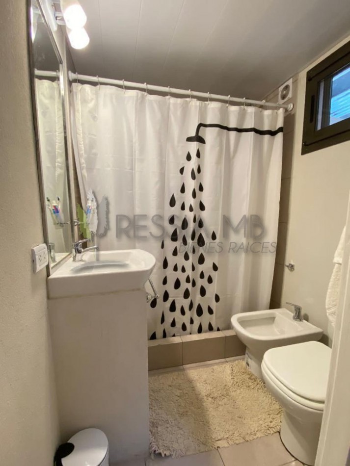 Casa con parque en Mar Azul con opcion a lote lindero