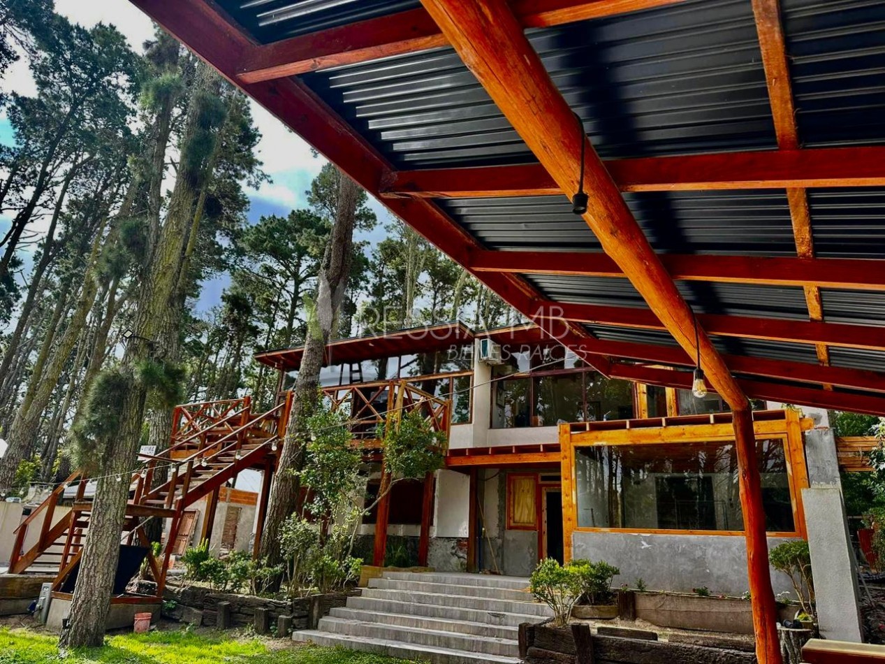 Funcional casa en venta sobre 3 lotes -  Calle 35 entre Viña del Mar y Punta del Indio - Mar Azul