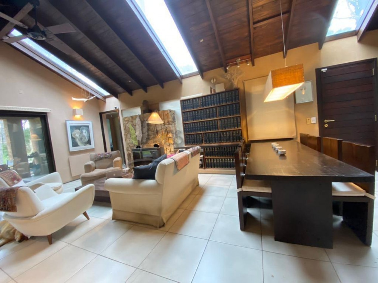 Casa con parque en Mar Azul con opcion a lote lindero