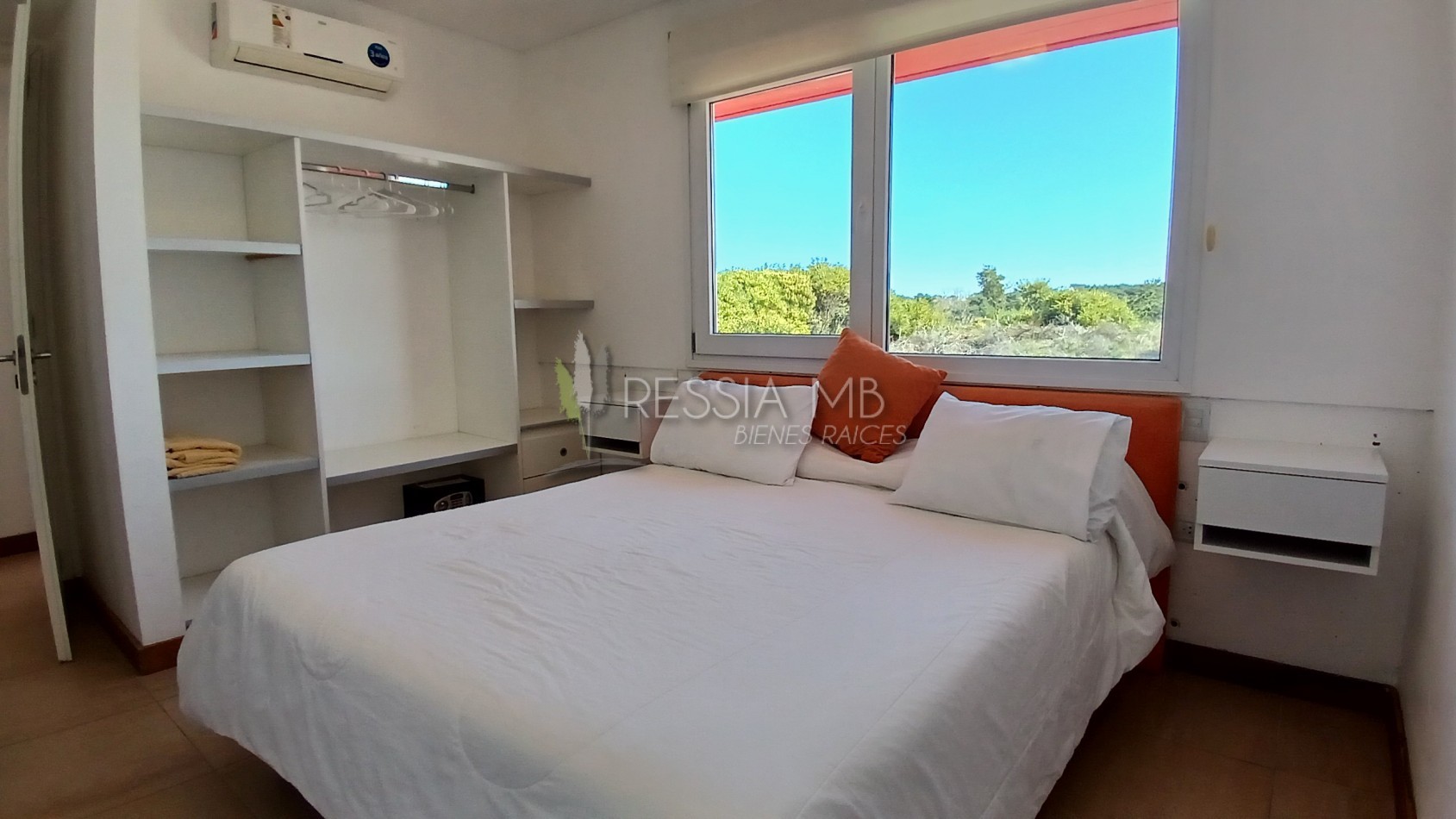 Vendemos dpto de 3 ambientes en COMPLEJO MECA