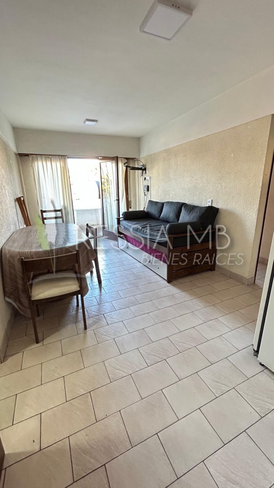 Venta dpto 2 Ambientes Plaza Primera Junta