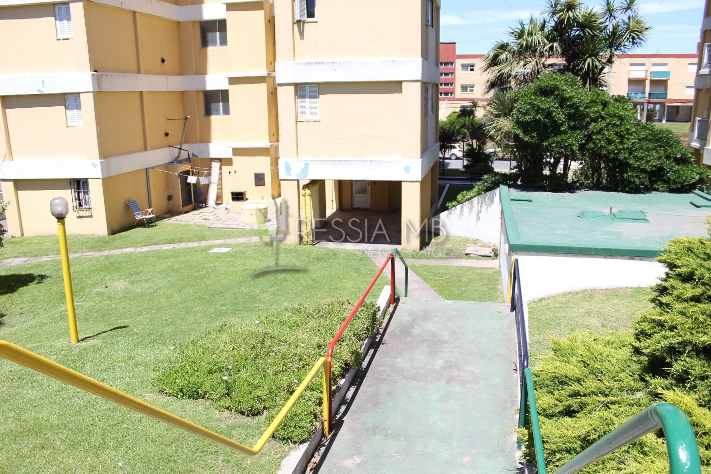 VENTA de dpto con vista al mar - Edif Okay - Av 1 entre 104 y 105 Villa Gesell