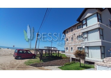 Venta de Dpto. 2 amb. con vista al mar - Edificio EL ARENAL - Playa y Paseo 149 - Villa Gesell 