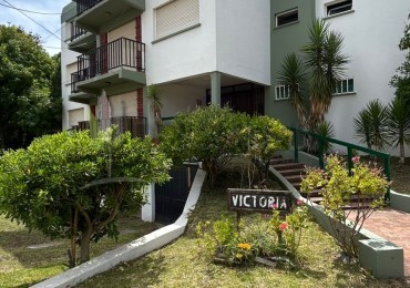 Venta de Depto 2 Ambientes con Balcon al frente - EDIFICIO VICTORIA - Av. 2 y Paseo 126  - Villa Gesell